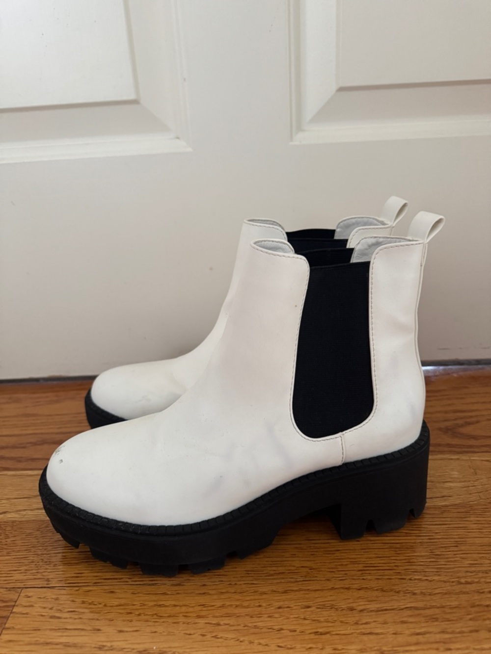 Urban Outfitters White Boots